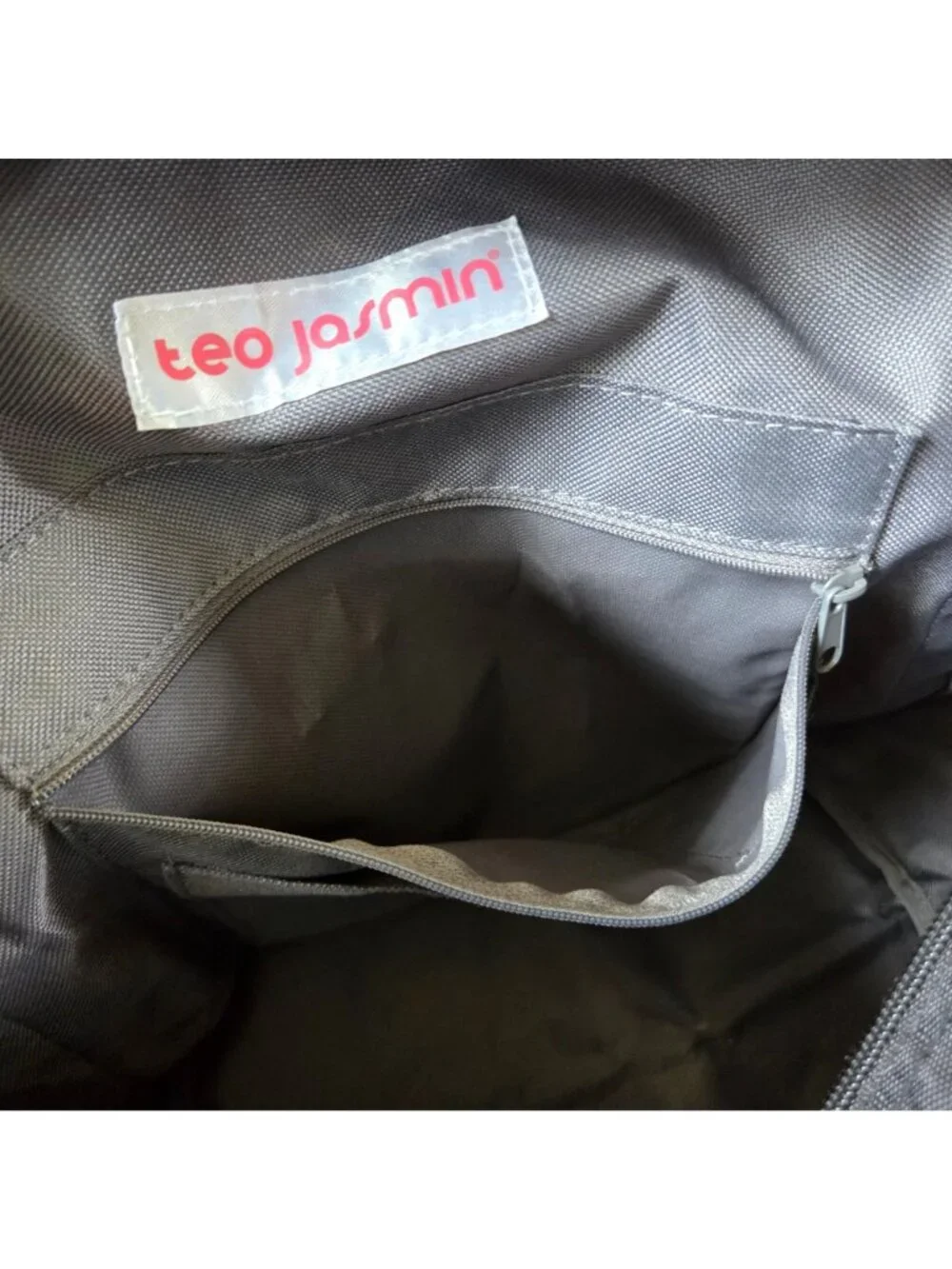 Teo Jasmin Tote Black French Bull Dog Whimsical Artsy Lightweight Zip Top Travel